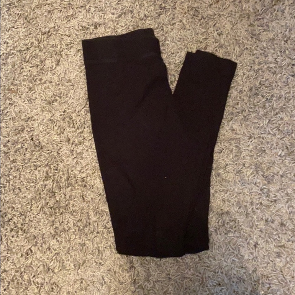 Black leggings
